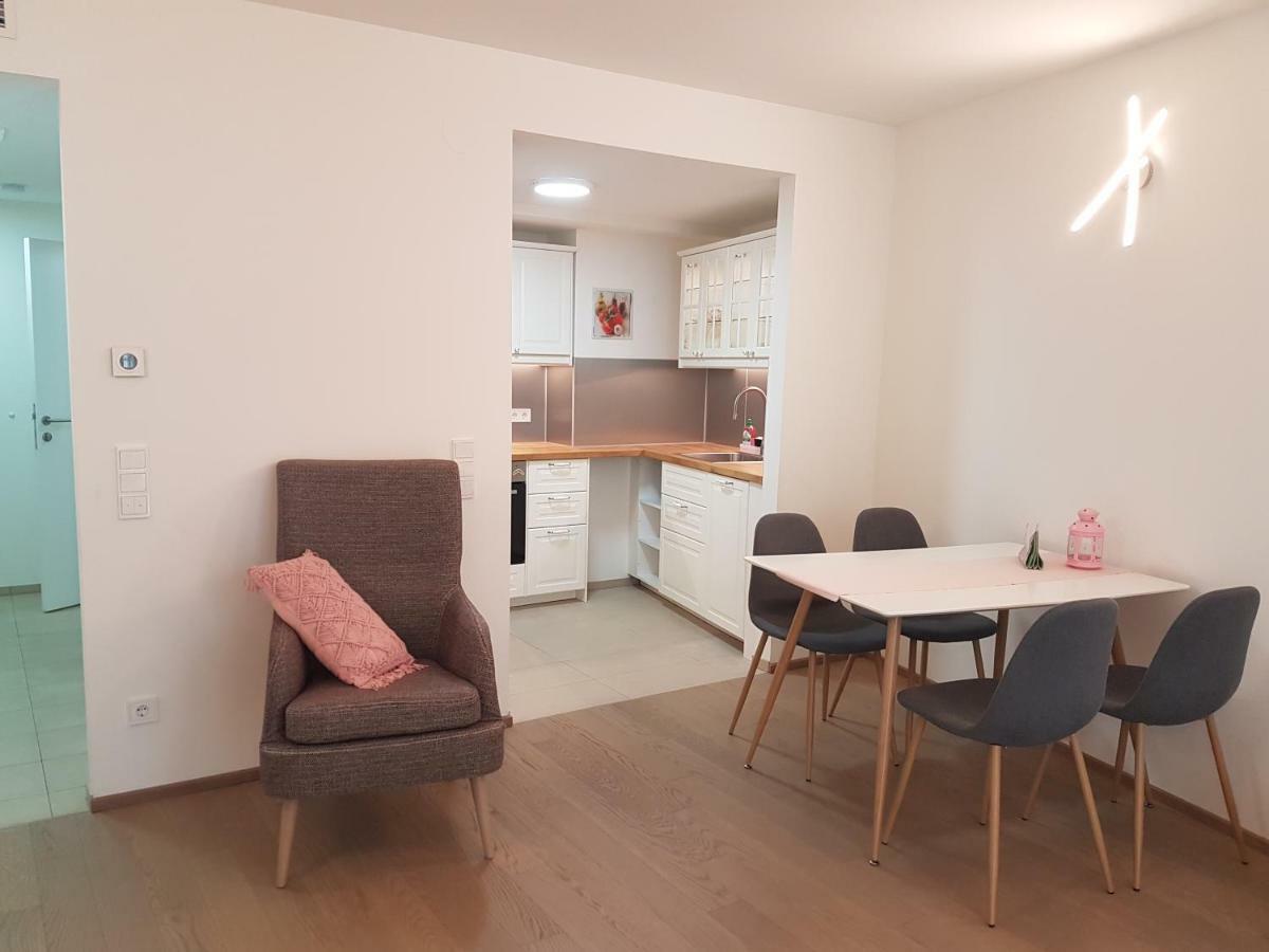 Central Family-Friendly Apt In Viena Exterior foto
